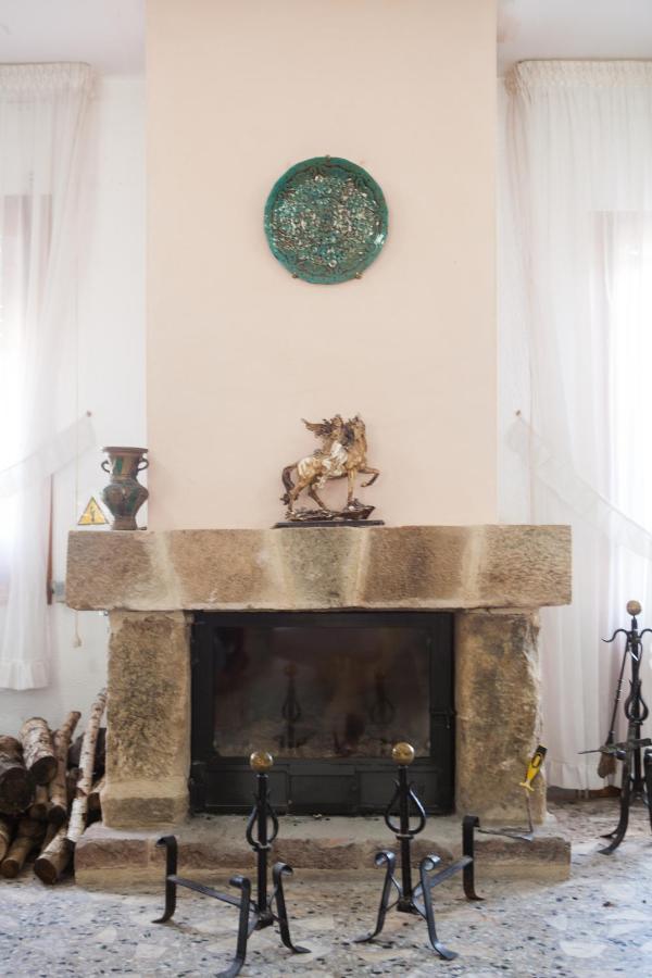 Apartamentos Rurales La Posada De Donato Нуевалос Екстер'єр фото