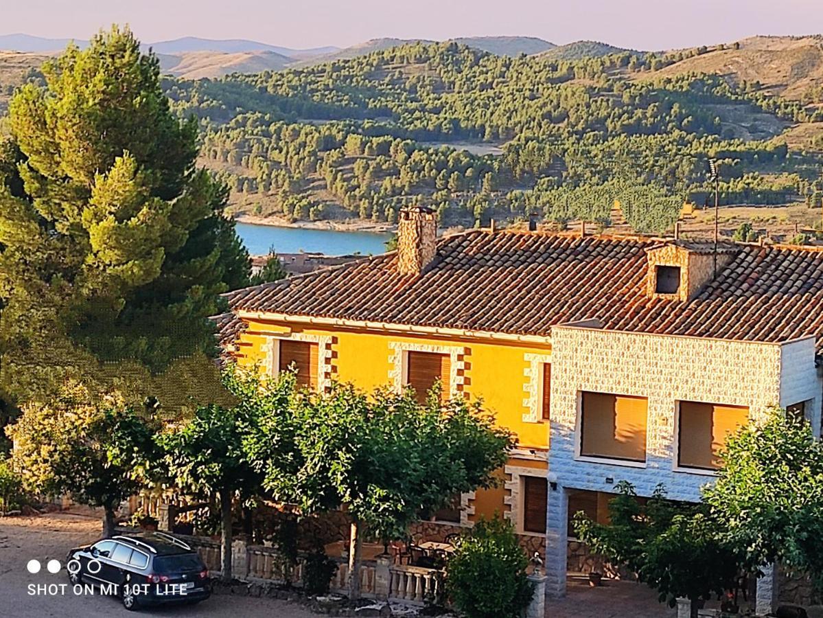 Apartamentos Rurales La Posada De Donato Нуевалос Екстер'єр фото